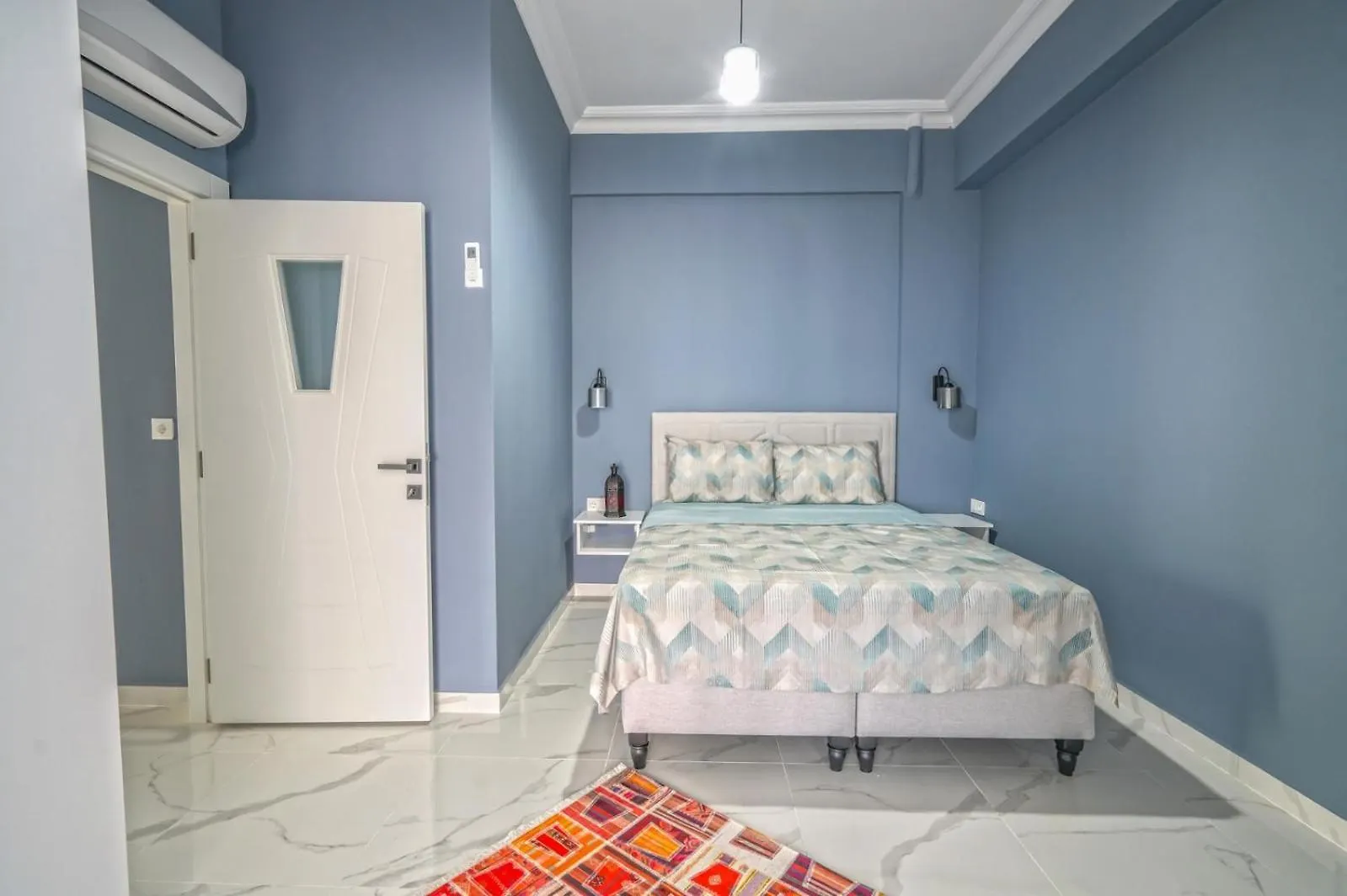 08 Numarali Apart Antalya Apartment